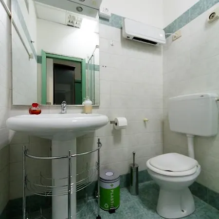 Monolocale Caraglio * Turin